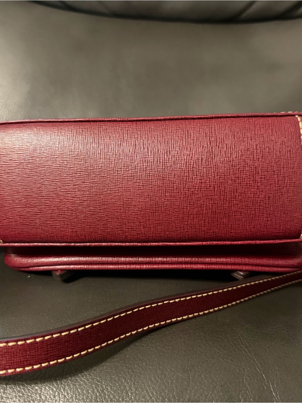 Dooney & Bourke Saffiano Leather Small Messenger Crossbody Bag BRAND NEW! - Picture 3 of 9